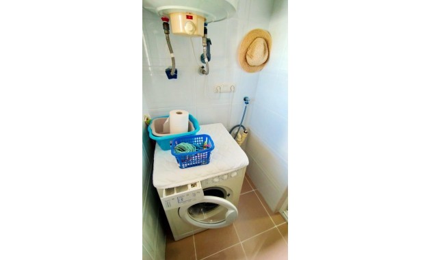 Venta - Apartamento / piso -
Torrevieja - Playa de los Naufragos