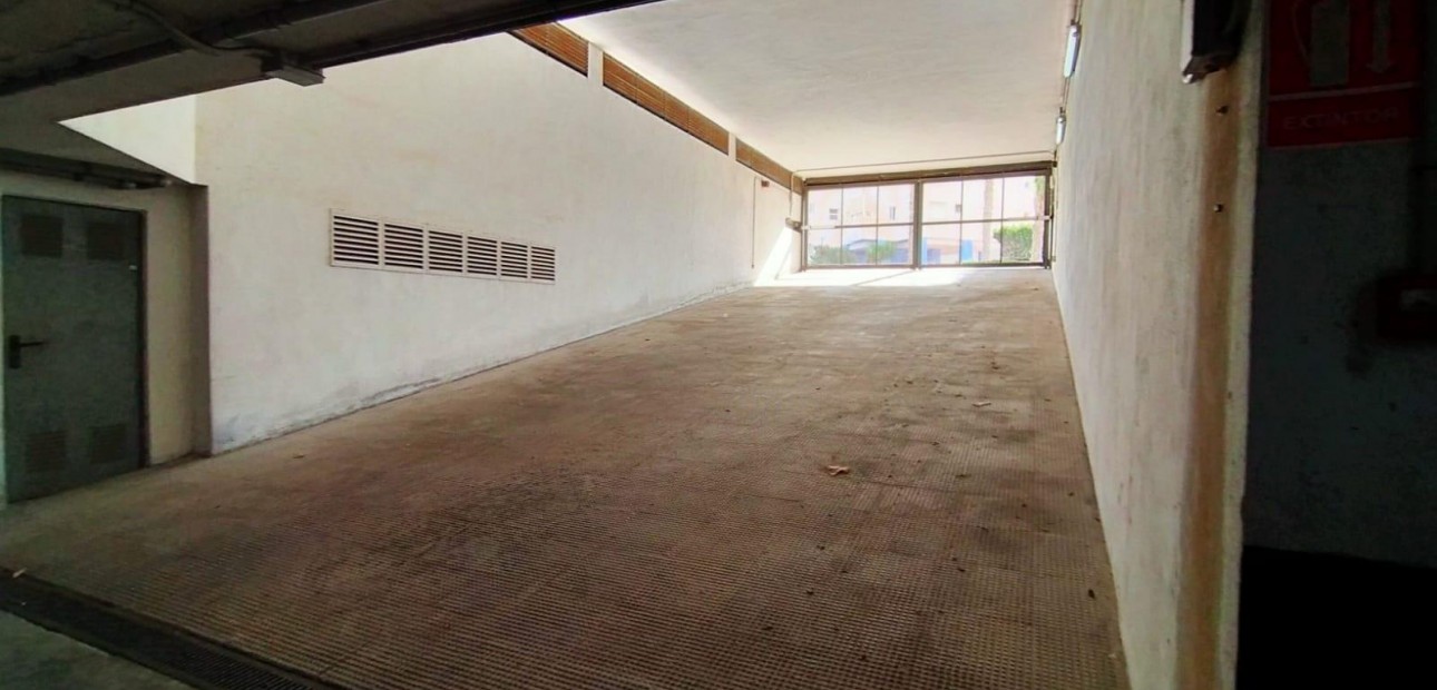 Venta - Apartamento / piso -
Torrevieja - Playa de los Naufragos