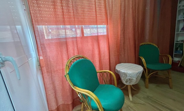 Herverkoop - Appartement / flat -
Torrevieja - Centro