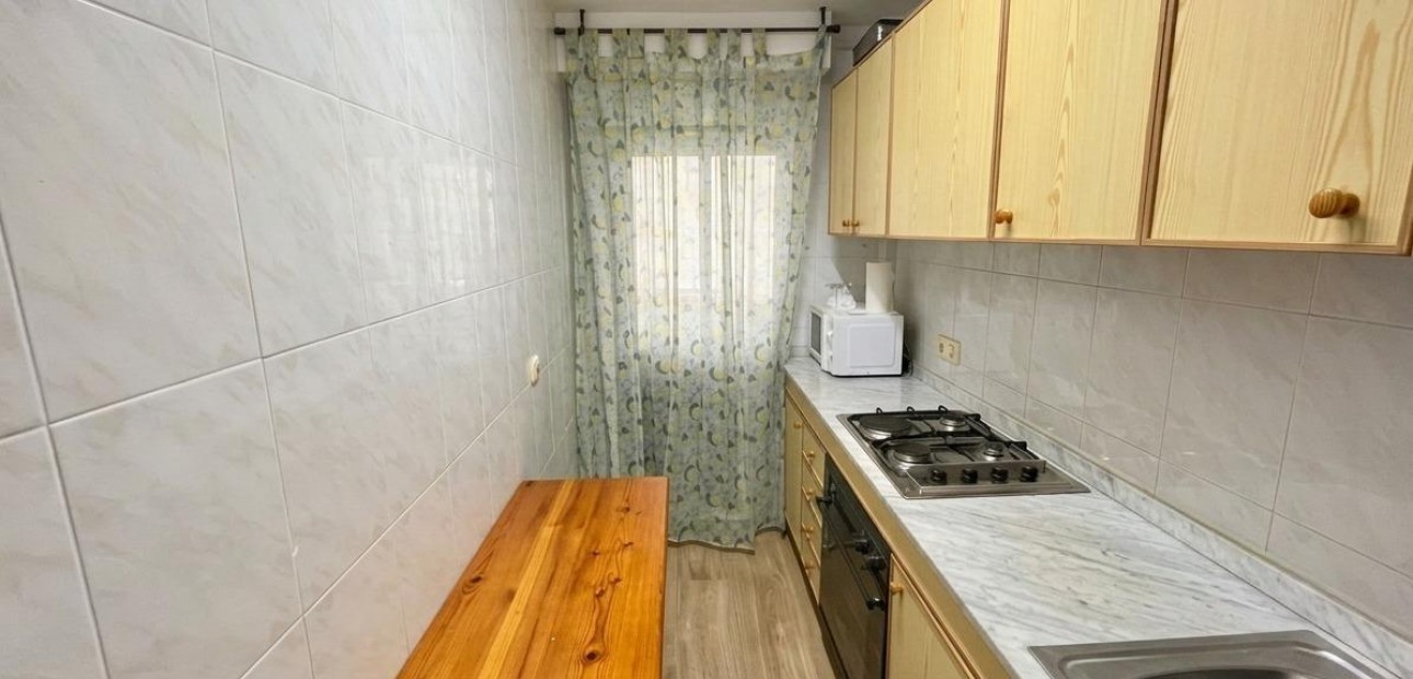 Herverkoop - Appartement / flat -
Torrevieja - Centro