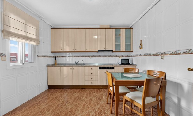 Venta - Apartamento / piso -
Torrevieja - Torrevieja - Centre
