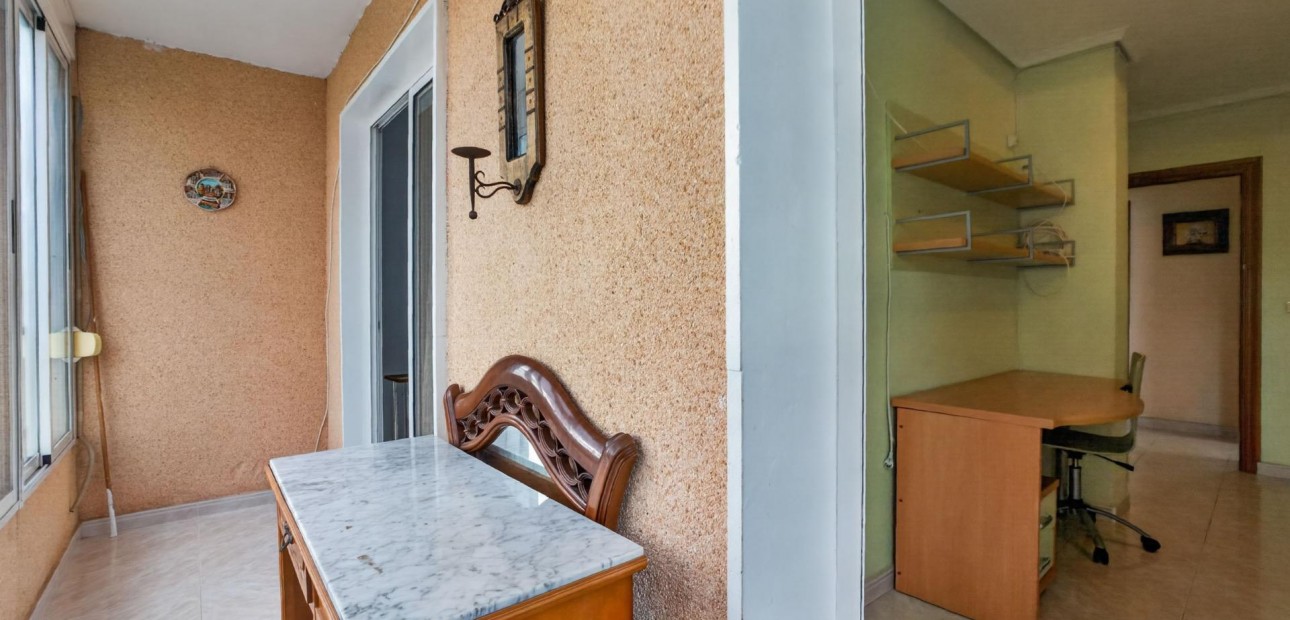 Venta - Apartamento / piso -
Torrevieja - Torrevieja - Centre