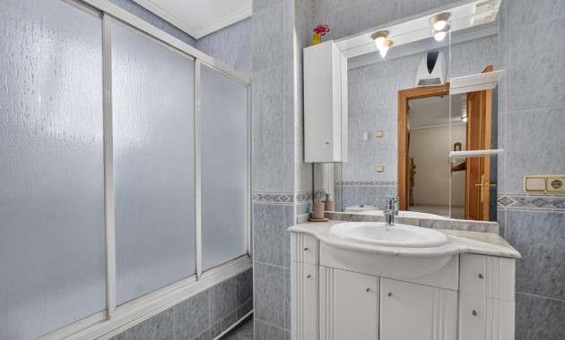 Venta - Apartamento / piso -
Torrevieja - Torrevieja - Centre