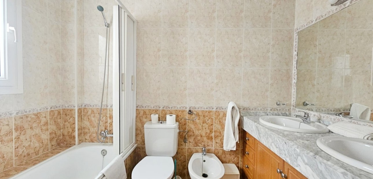 Venta - Apartamento / piso -
Orihuela Costa - Cabo Roig