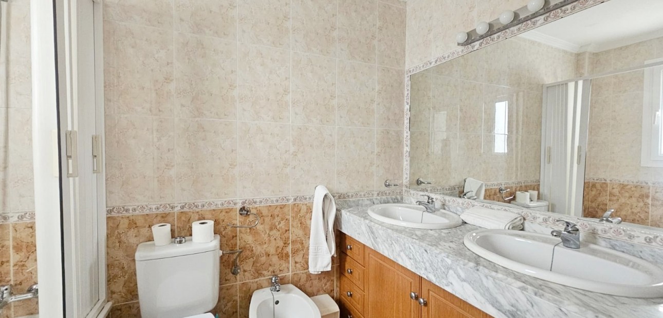 Venta - Apartamento / piso -
Orihuela Costa - Cabo Roig