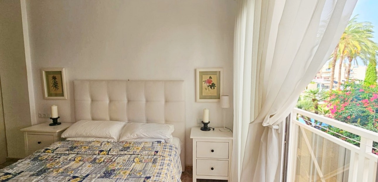Venta - Apartamento / piso -
Orihuela Costa - Cabo Roig