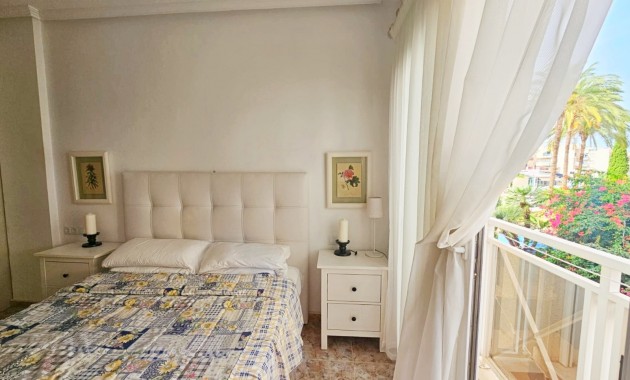 Venta - Apartamento / piso -
Orihuela Costa - Cabo Roig