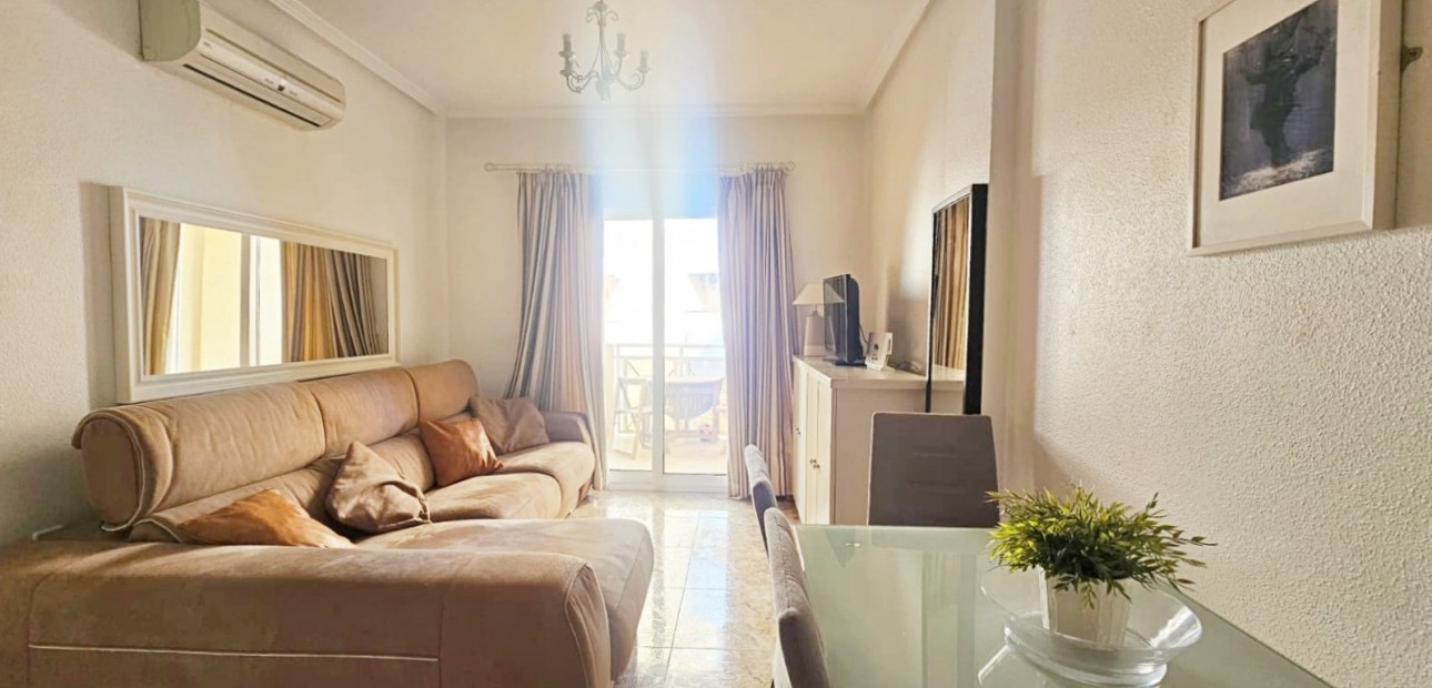 Venta - Apartamento / piso -
Orihuela Costa - Cabo Roig
