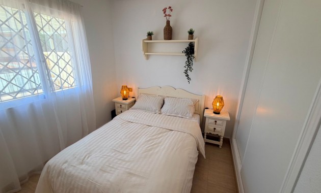 Venta - Semi Detached Villa -
Los Montesinos - Montesol Villas