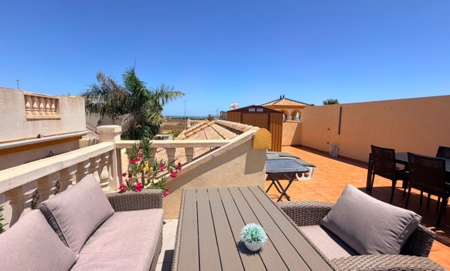 Venta - Semi Detached Villa -
Los Montesinos - Montesol Villas
