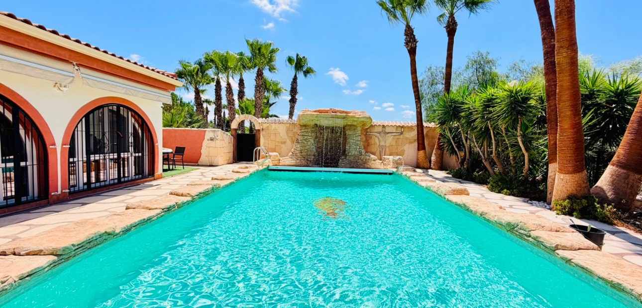 Sale - Country Property -
Daya Vieja - Daya Vieja - Country