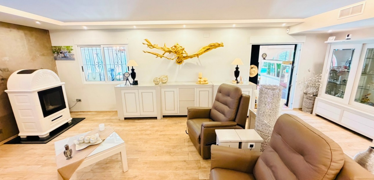 Sale - Country Property -
Daya Vieja - Daya Vieja - Country