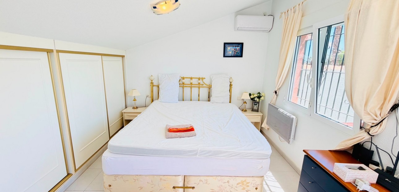 Sale - Country Property -
Daya Vieja - Daya Vieja - Country
