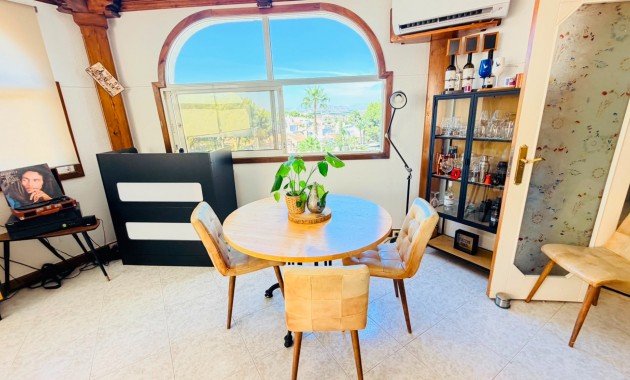 Herverkoop - Appartement / flat -
San Miguel de Salinas - Las Comunicaciones