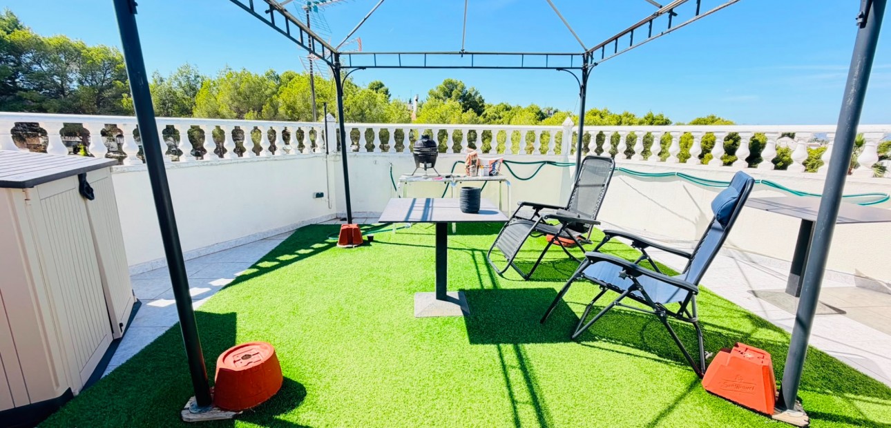 Herverkoop - Appartement / flat -
San Miguel de Salinas - Las Comunicaciones