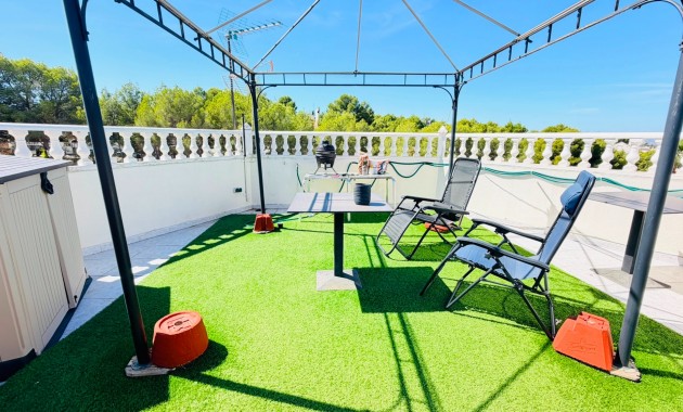 Herverkoop - Appartement / flat -
San Miguel de Salinas - Las Comunicaciones