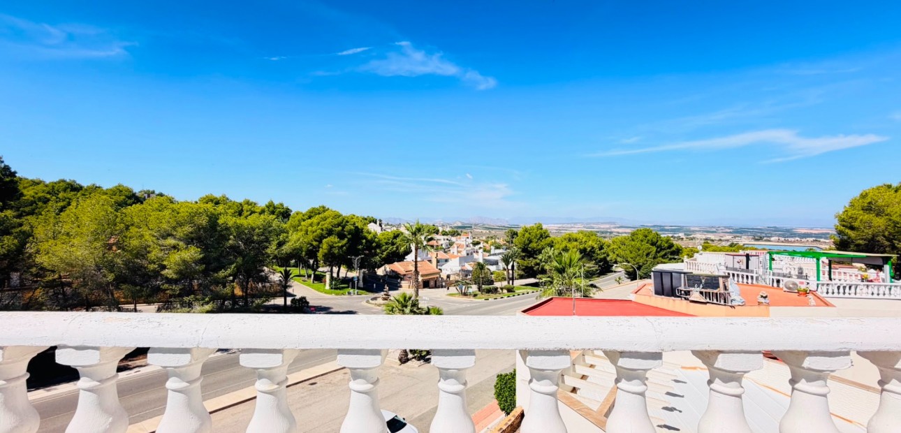 Herverkoop - Appartement / flat -
San Miguel de Salinas - Las Comunicaciones