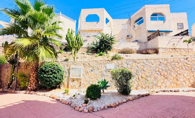 Herverkoop - Appartement / flat -
San Miguel de Salinas - Las Comunicaciones
