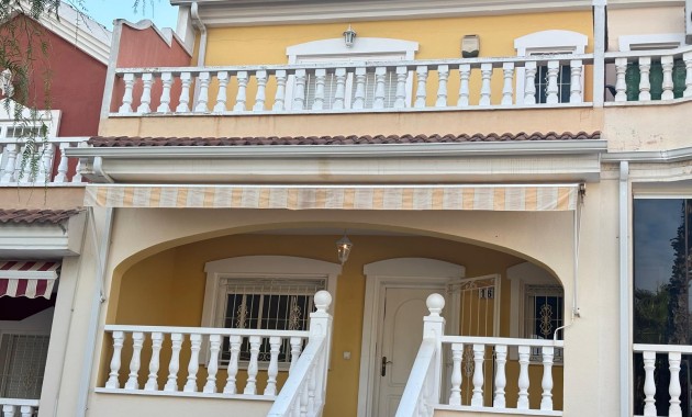 Venta - Adosado -
Benijofar - Monte Azul
