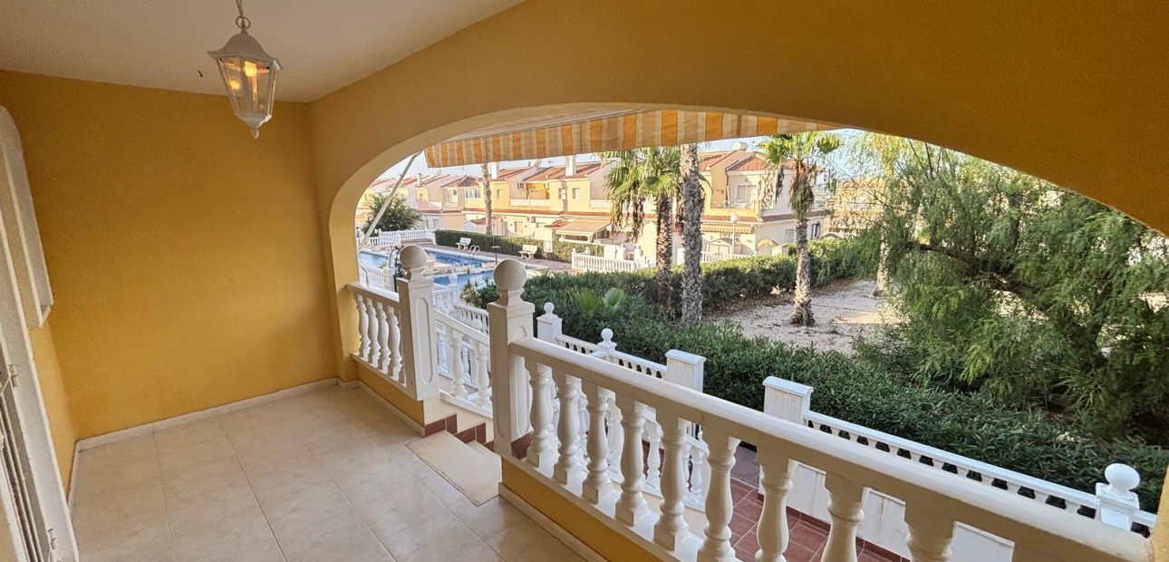 Venta - Adosado -
Benijofar - Monte Azul