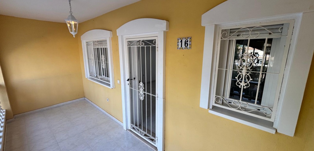 Venta - Adosado -
Benijofar - Monte Azul