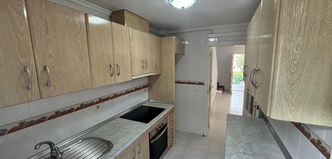 Venta - Adosado -
Benijofar - Monte Azul