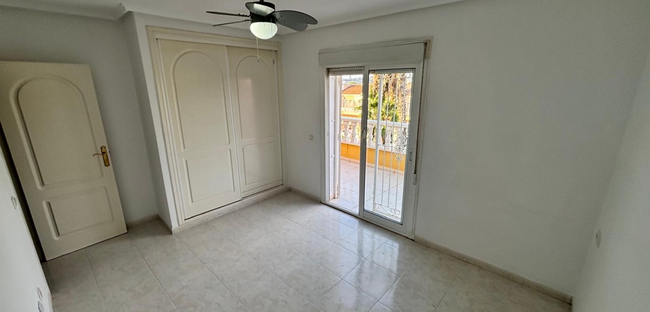 Venta - Adosado -
Benijofar - Monte Azul