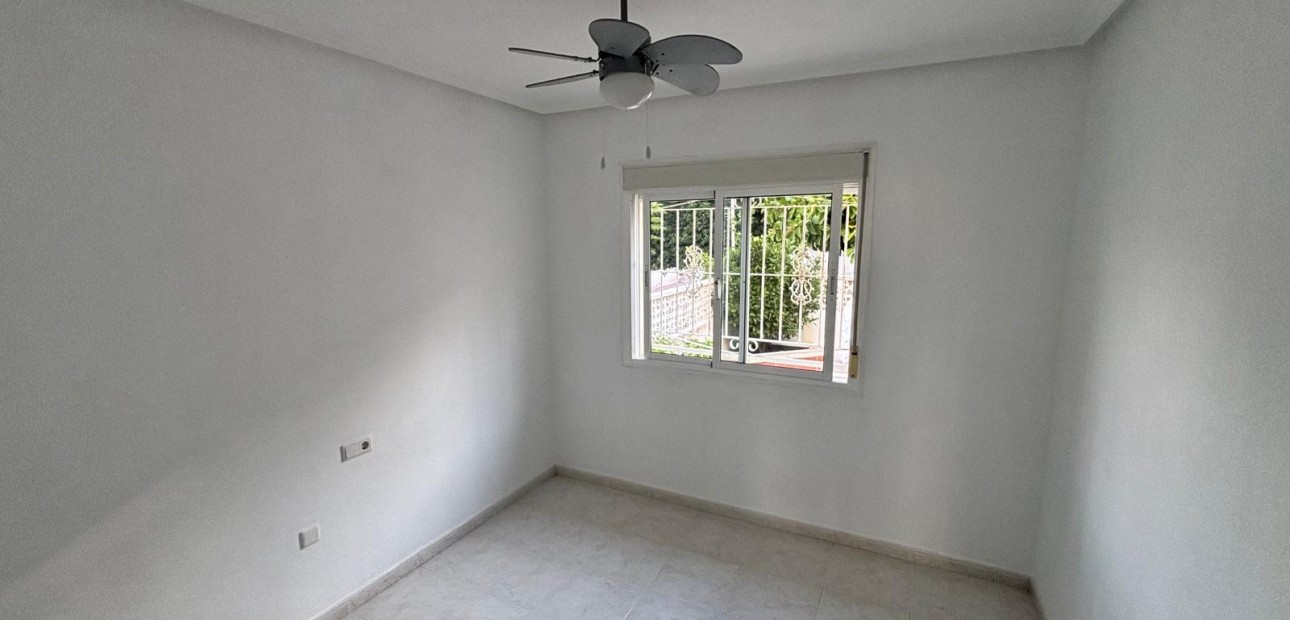 Venta - Adosado -
Benijofar - Monte Azul