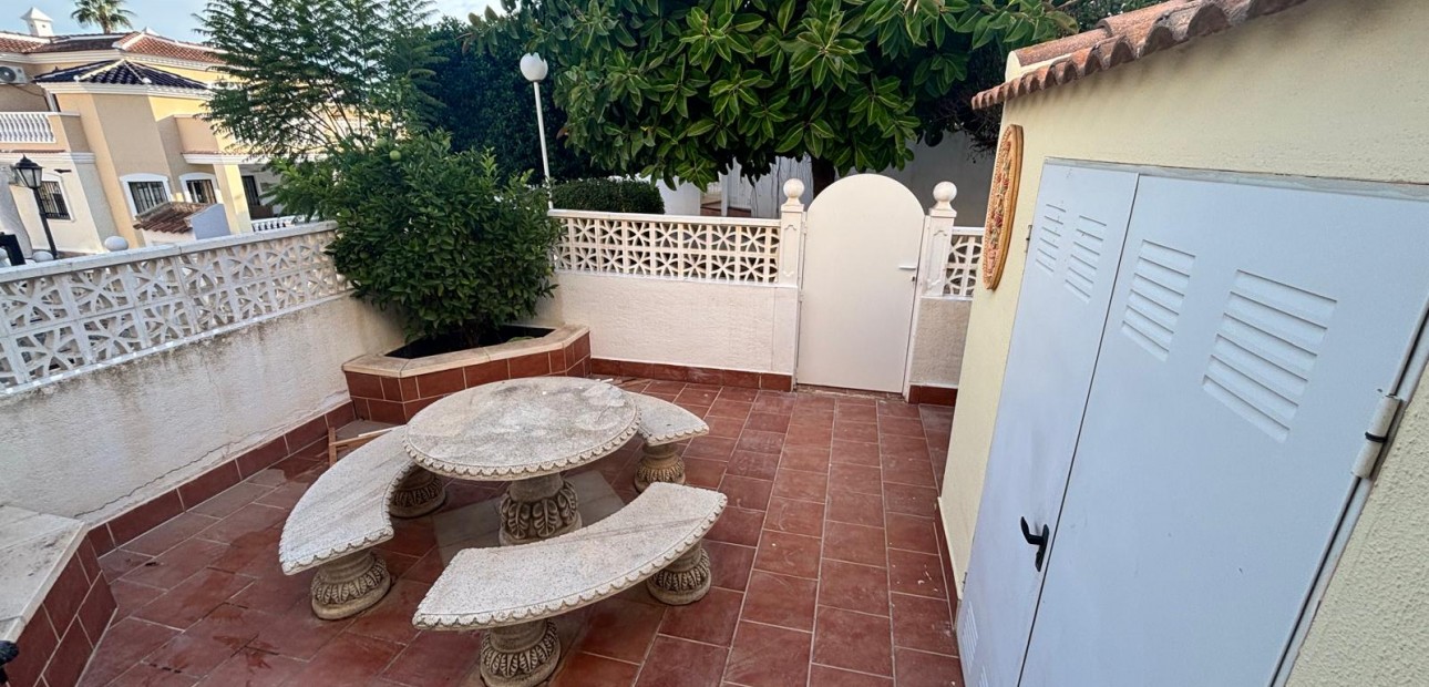 Venta - Adosado -
Benijofar - Monte Azul