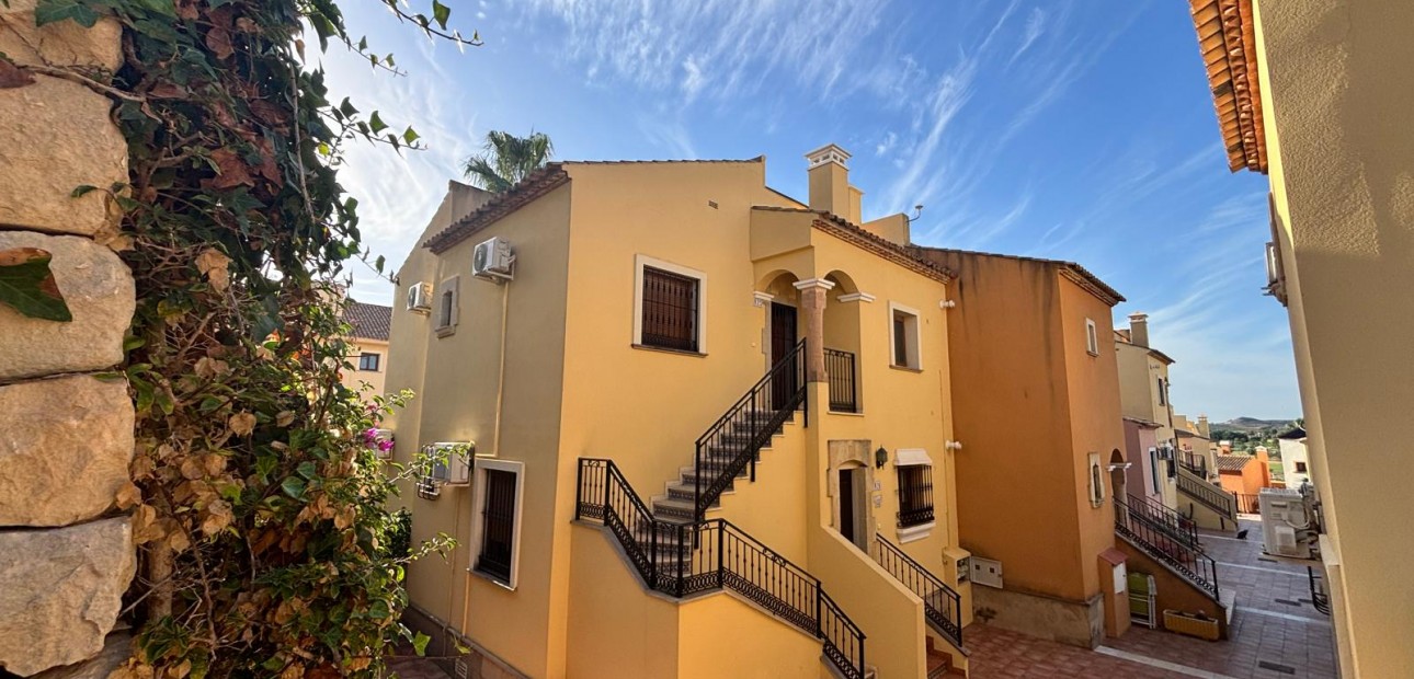 Venta - Apartamento / piso -
Algorfa - La Finca Golf Resort