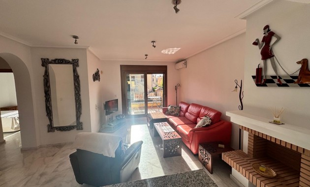 Venta - Apartamento / piso -
Algorfa - La Finca Golf Resort