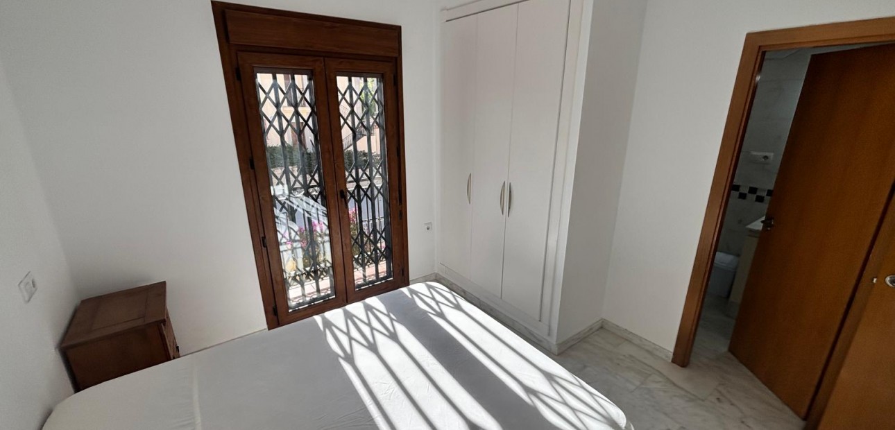 Venta - Apartamento / piso -
Algorfa - La Finca Golf Resort
