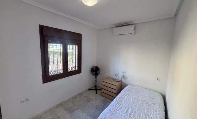 Venta - Apartamento / piso -
Algorfa - La Finca Golf Resort