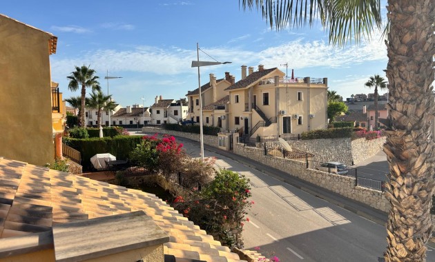 Venta - Apartamento / piso -
Algorfa - La Finca Golf Resort