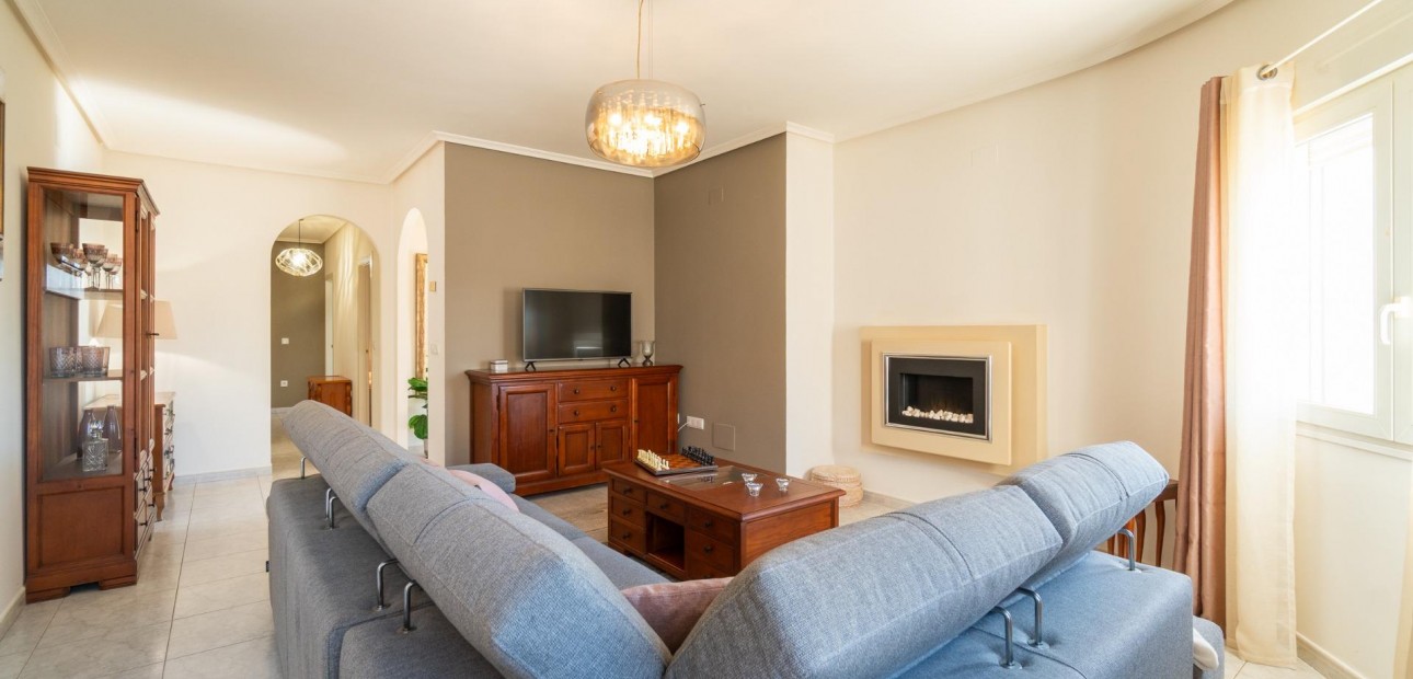 Venta - Villa -
Orihuela Costa - Playa Flamenca