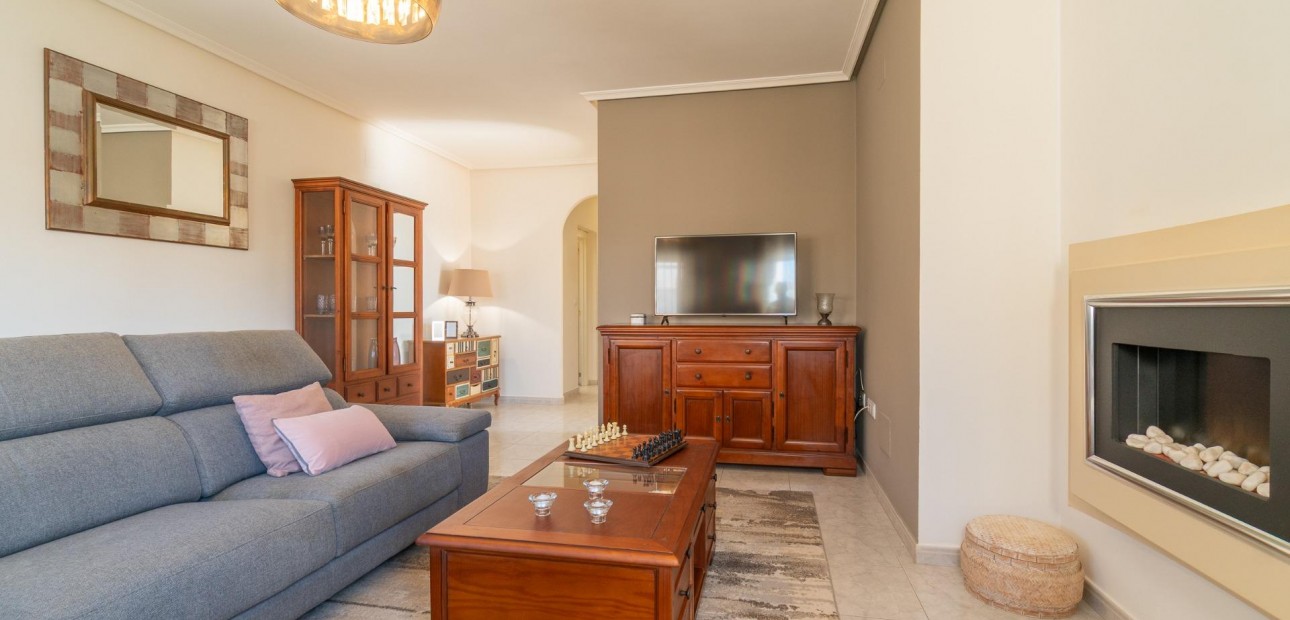 Venta - Villa -
Orihuela Costa - Playa Flamenca