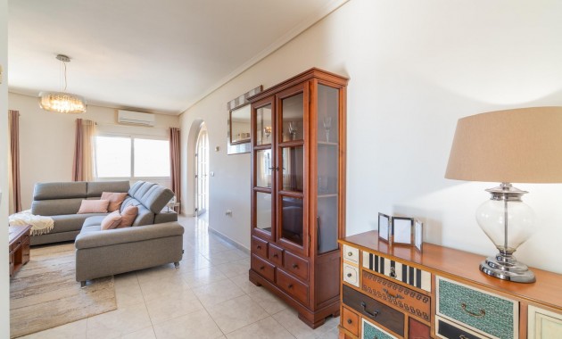 Venta - Villa -
Orihuela Costa - Playa Flamenca