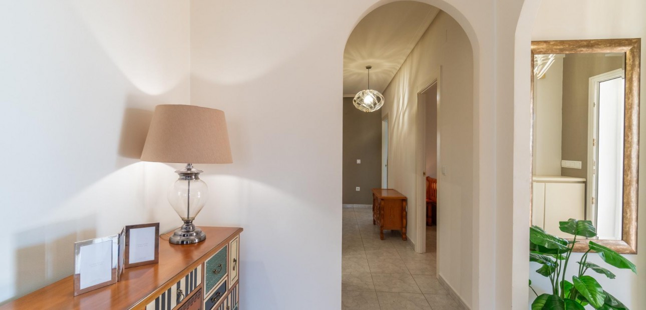 Venta - Villa -
Orihuela Costa - Playa Flamenca