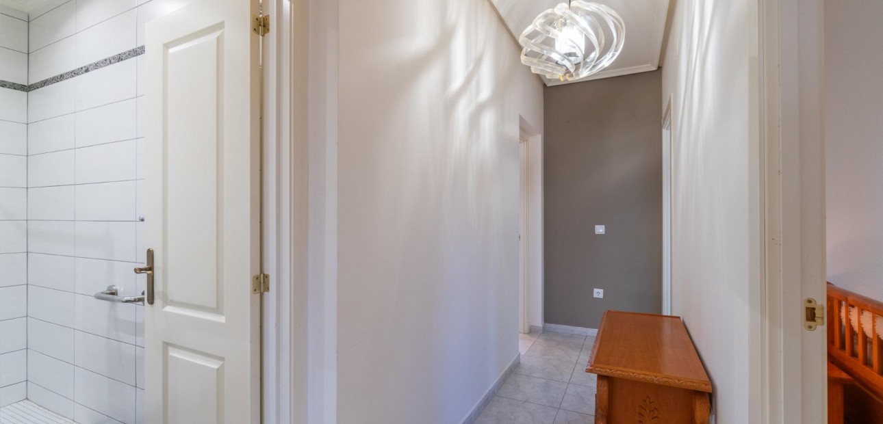 Venta - Villa -
Orihuela Costa - Playa Flamenca