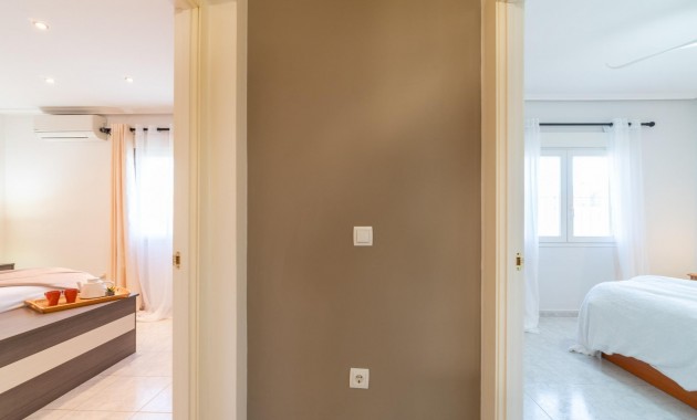 Venta - Villa -
Orihuela Costa - Playa Flamenca