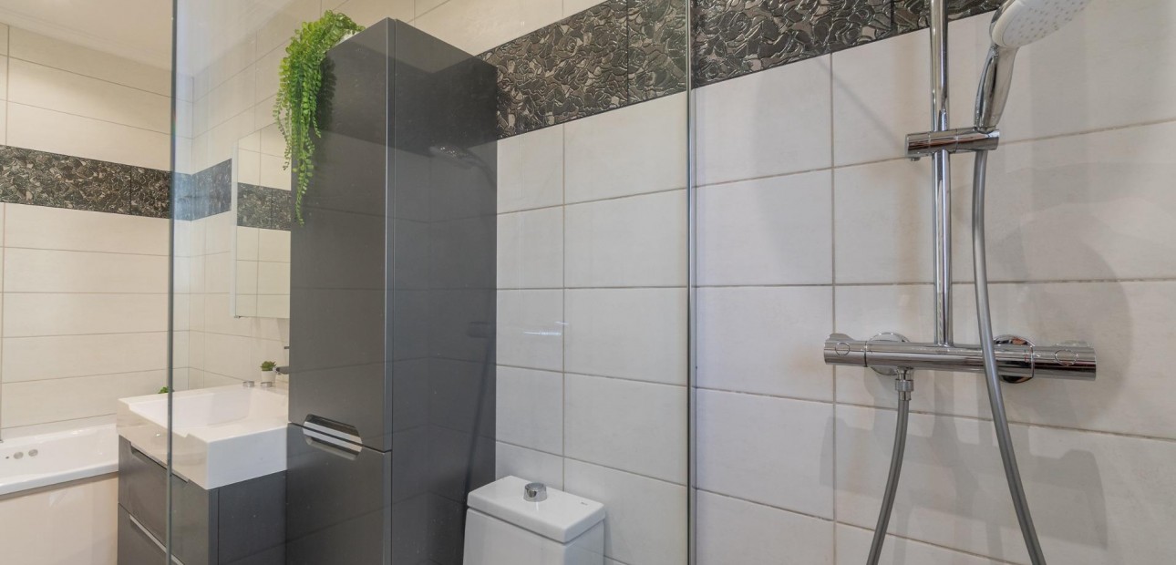 Venta - Villa -
Orihuela Costa - Playa Flamenca