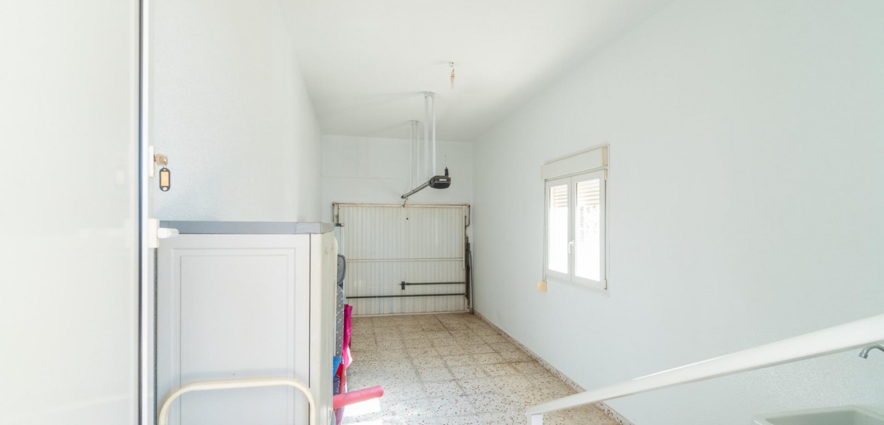 Venta - Villa -
Orihuela Costa - Playa Flamenca