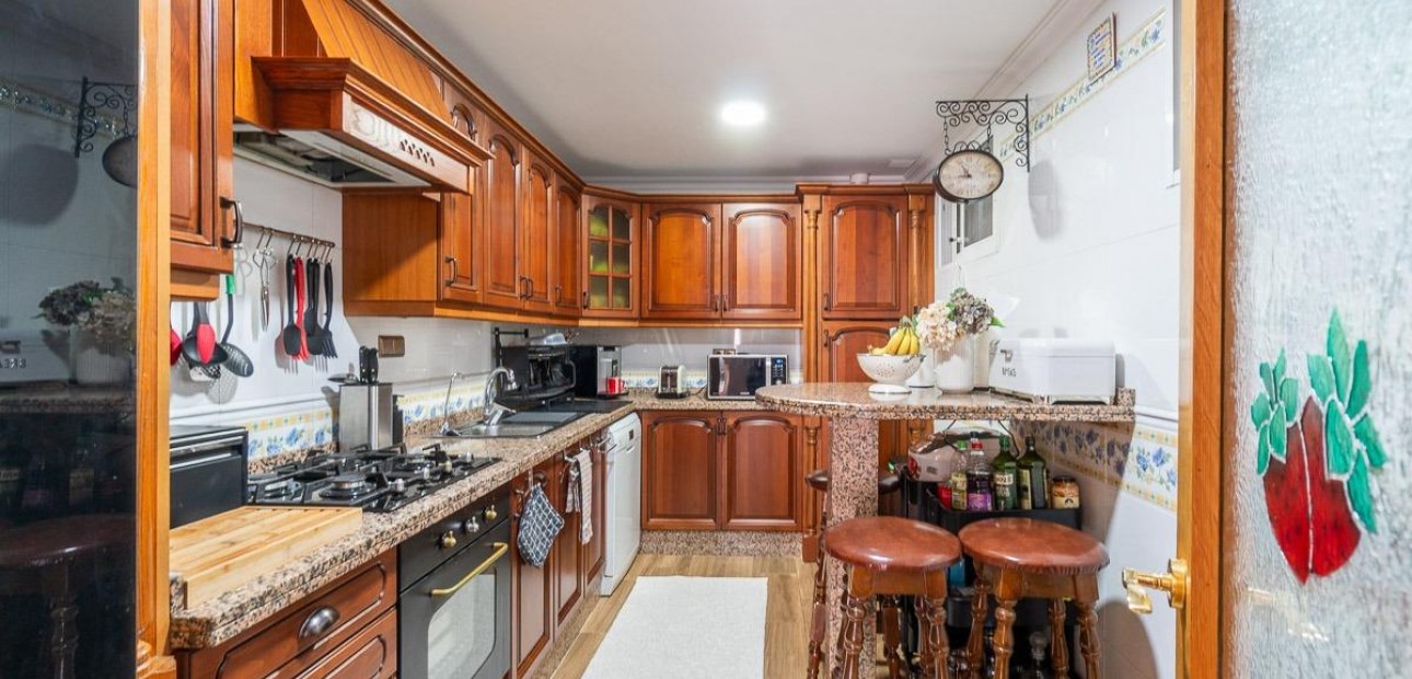 Venta - Ático -
Torrevieja - Centro