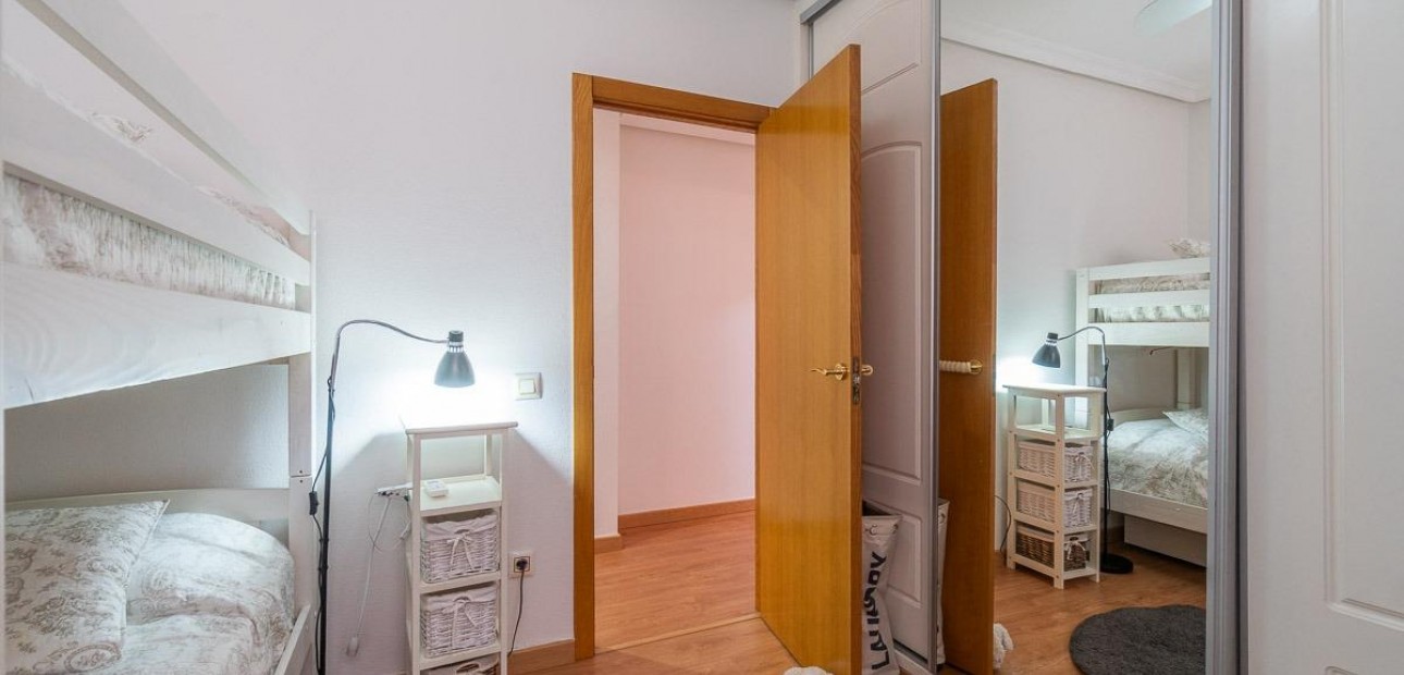 Venta - Ático -
Torrevieja - Centro