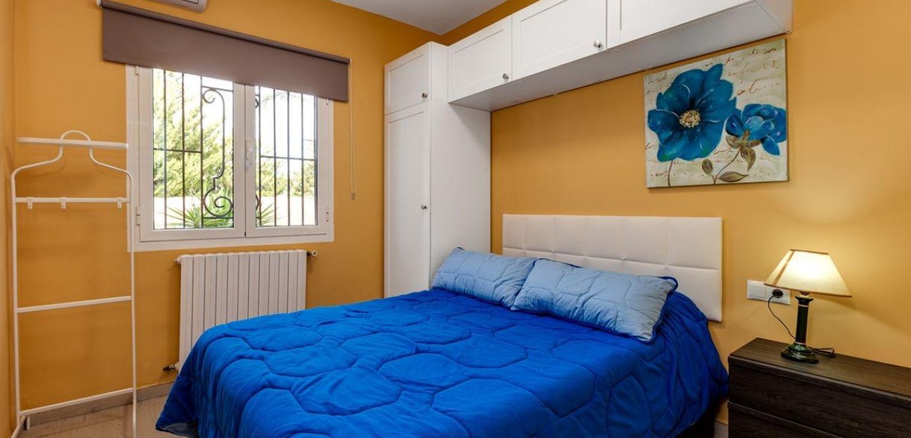 Herverkoop - Detached Villa -
Torrevieja - Torretas