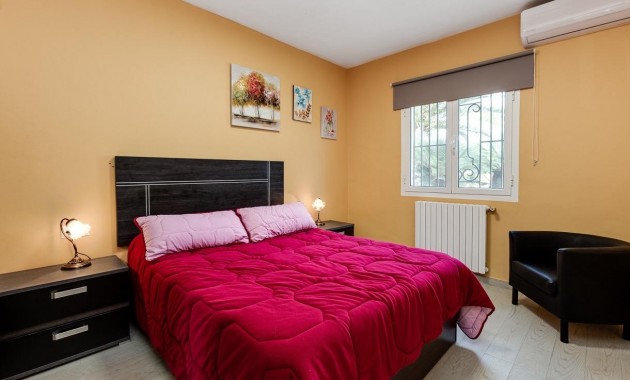 Herverkoop - Detached Villa -
Torrevieja - Torretas
