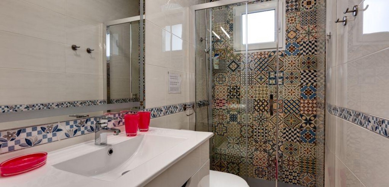 Herverkoop - Detached Villa -
Torrevieja - Torretas