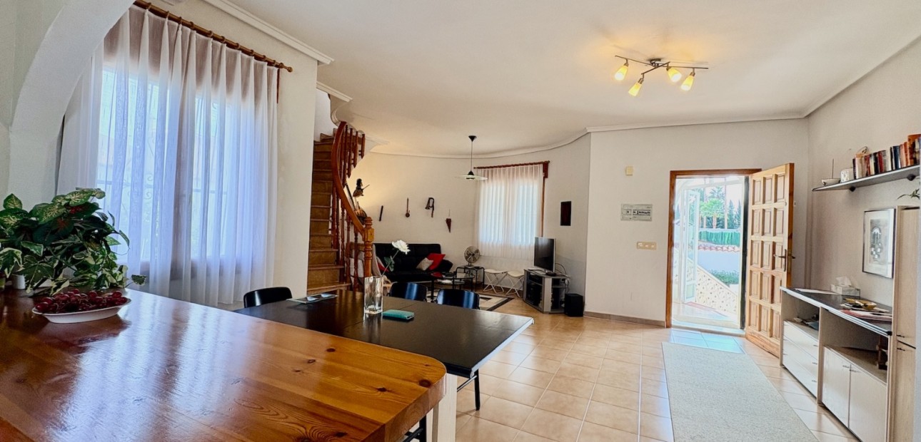 Herverkoop - Villa -
Rojales - Ciudad Quesada