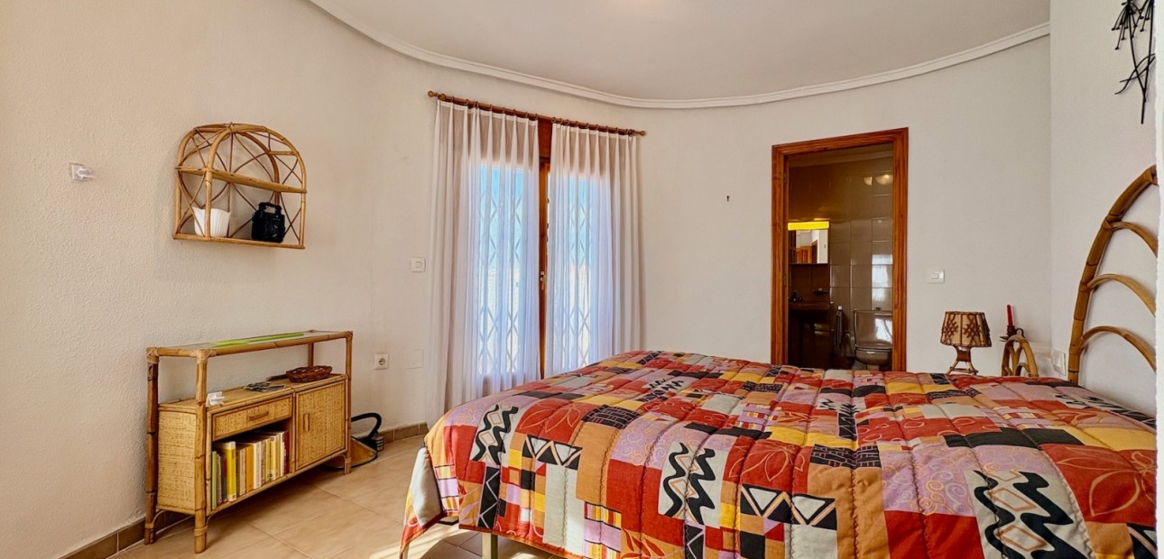 Herverkoop - Villa -
Rojales - Ciudad Quesada