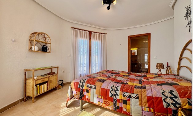 Herverkoop - Villa -
Rojales - Ciudad Quesada